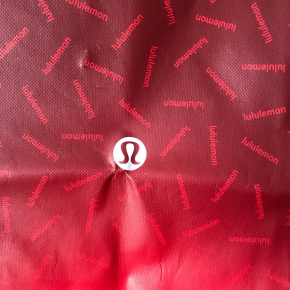 New, Never Used - Lululemon Ombre Red Logo Reusable Shopping Tote w/Snap Close - Picture 3 of 7